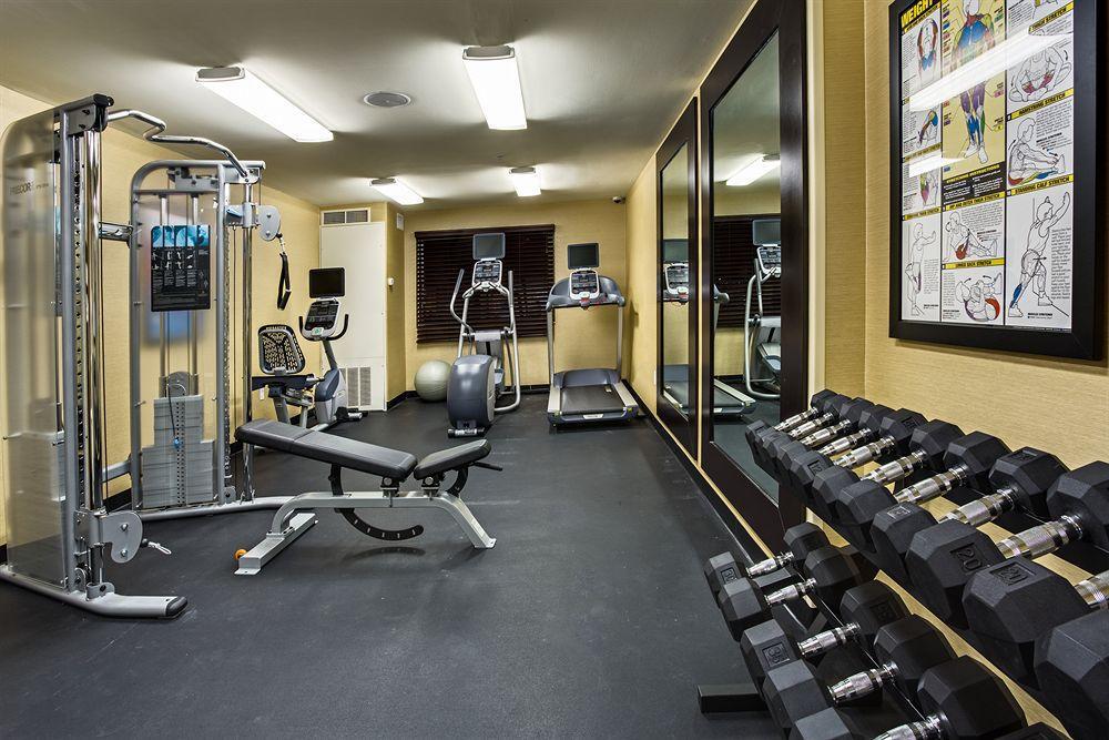 Holiday Inn Express & Suites Naples Downtown - 5Th Avenue By Ihg Exteriör bild