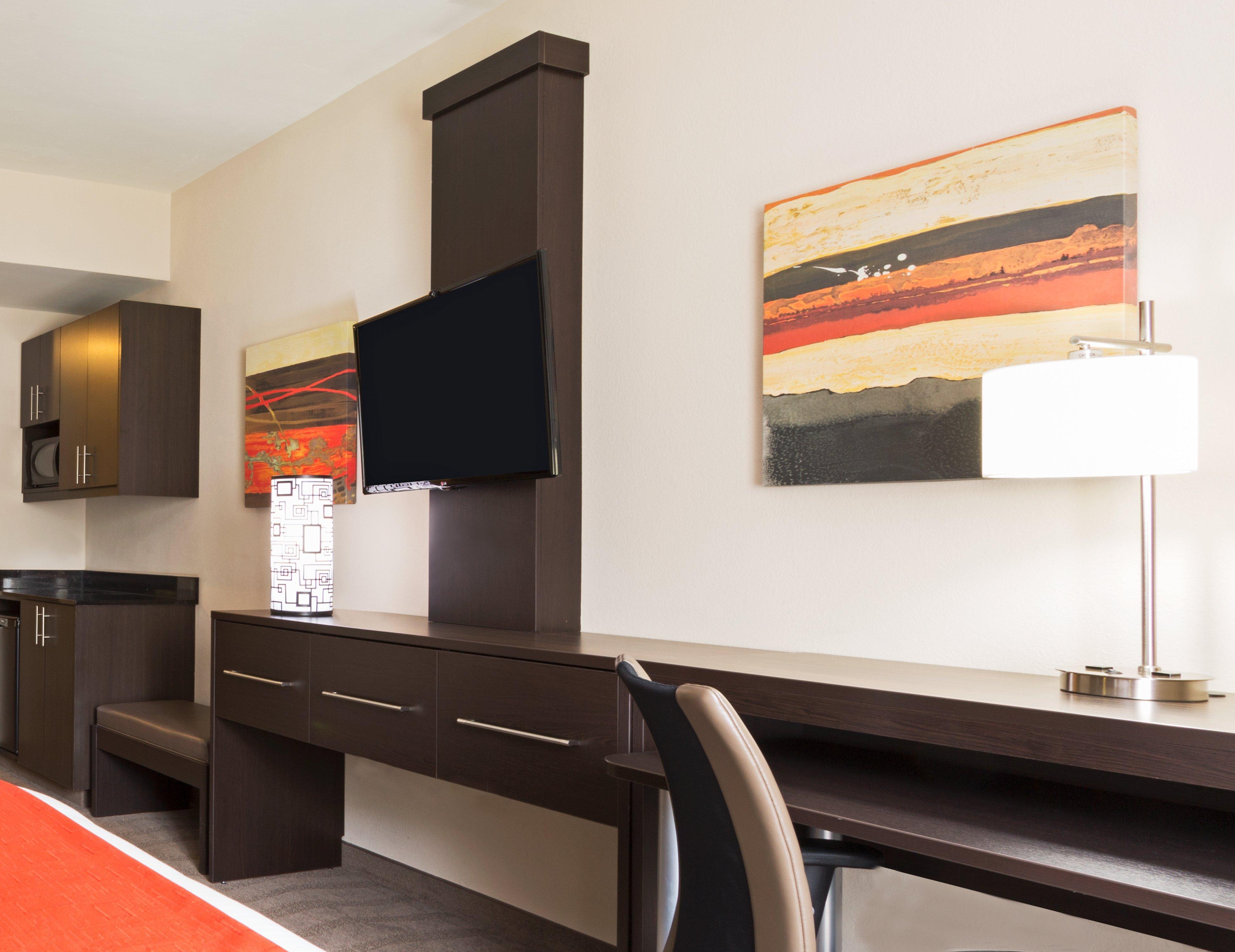 Holiday Inn Express & Suites Naples Downtown - 5Th Avenue By Ihg Exteriör bild