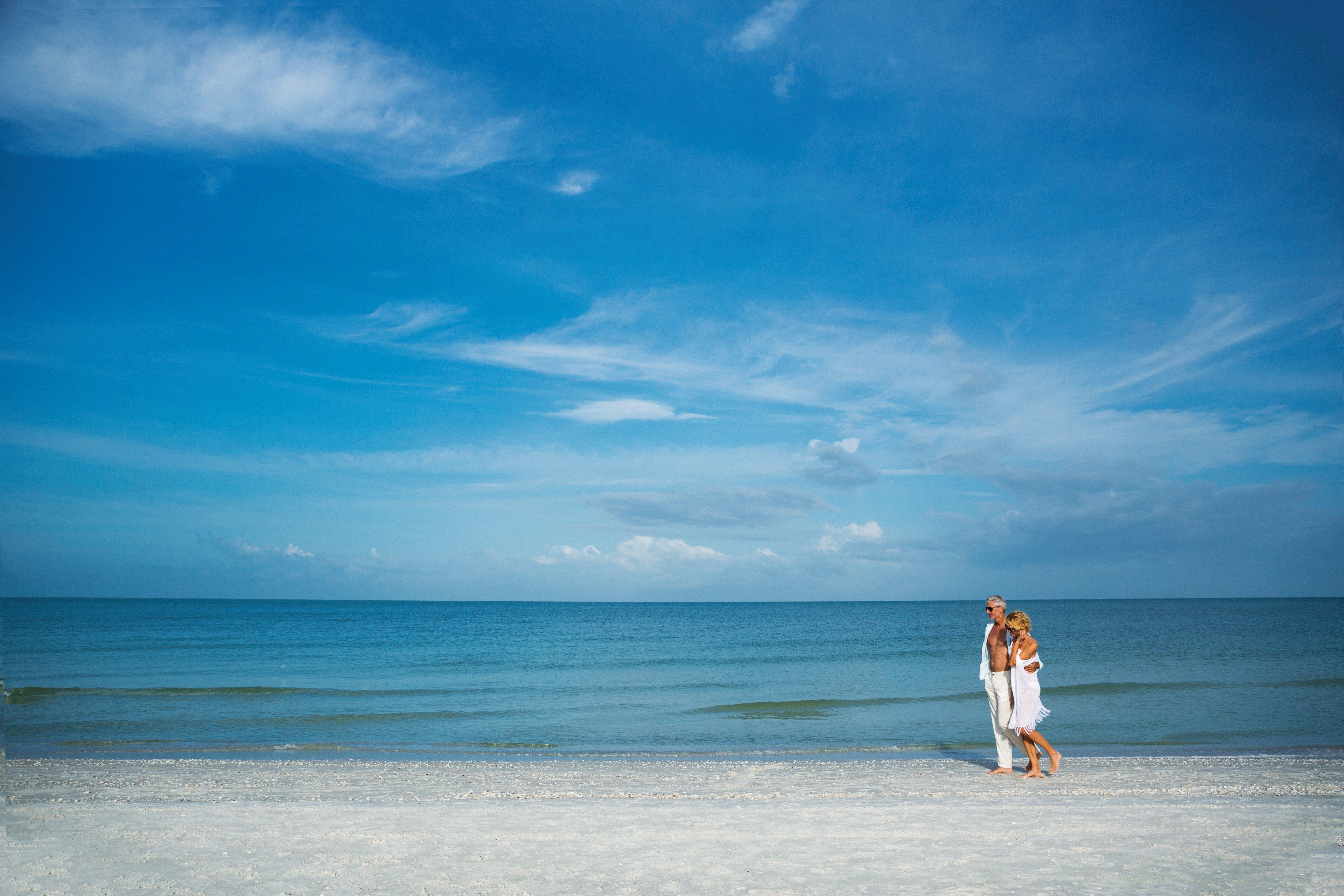 Holiday Inn Express & Suites Naples Downtown - 5Th Avenue By Ihg Exteriör bild